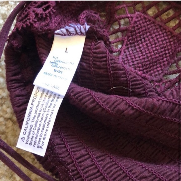 Crochet crop top - Picture 3 of 3